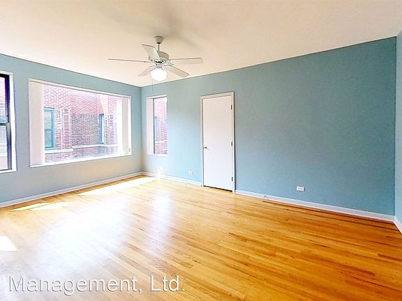 2nd image of 1435 W Balmoral Ave APT 3N