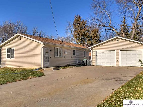 4th image of 5525 N 65th St