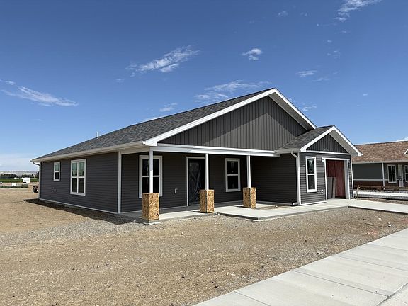 3rd image of 263 Cypress Dr #24