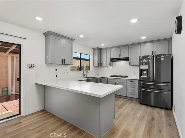 8574 Chapman Ave Unit A, Stanton, CA 90680
