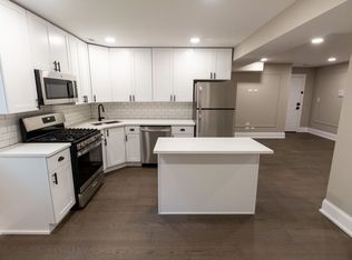Pf-Arg, 3062 N Davlin Series, Chicago, IL 60618