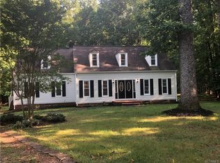 10801 Victoria Cir, Midlothian, VA 23113