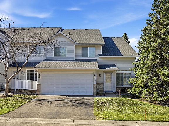 2nd image of 8731 Quarry Ridge Ln Unit F