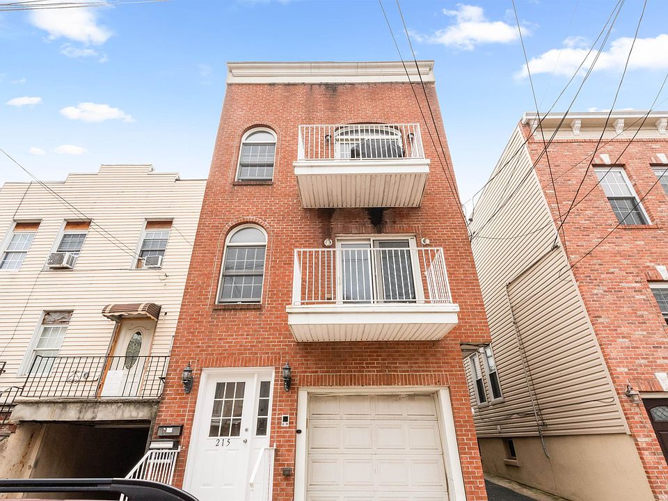 1st image of 215 South St