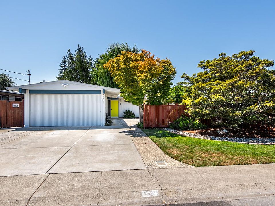 1st image of 779 Menker Ave