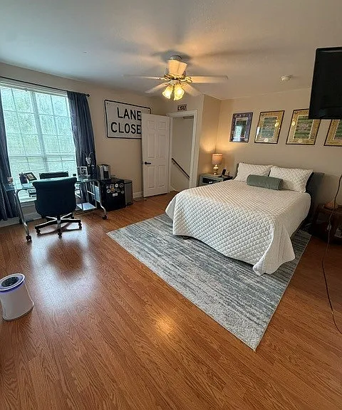 Upstairs Bedroom