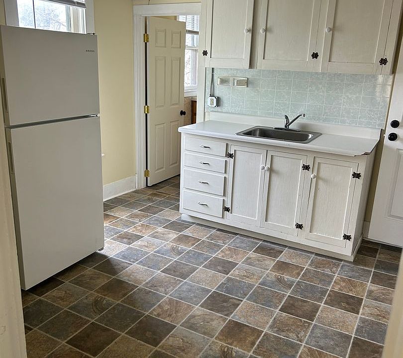 1st image of 1408 Washington Ave #4