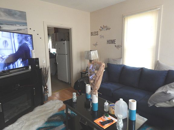 2nd image of 657 Lenox Ave