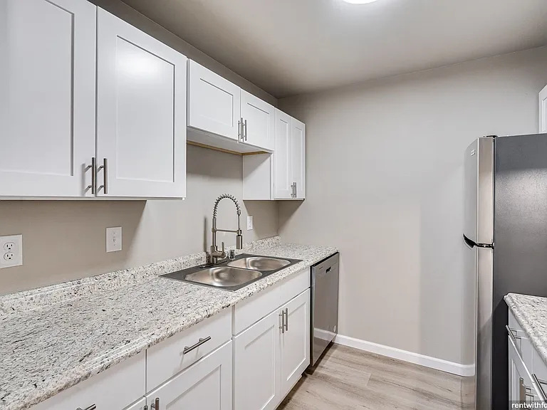 Haven Park Apartments — Photo 3