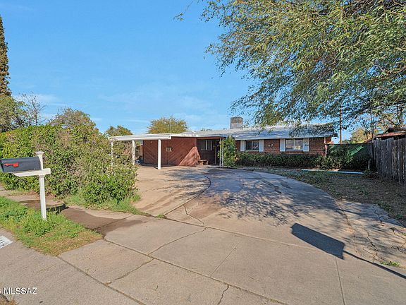 2nd image of 4418 N Alicia Ave