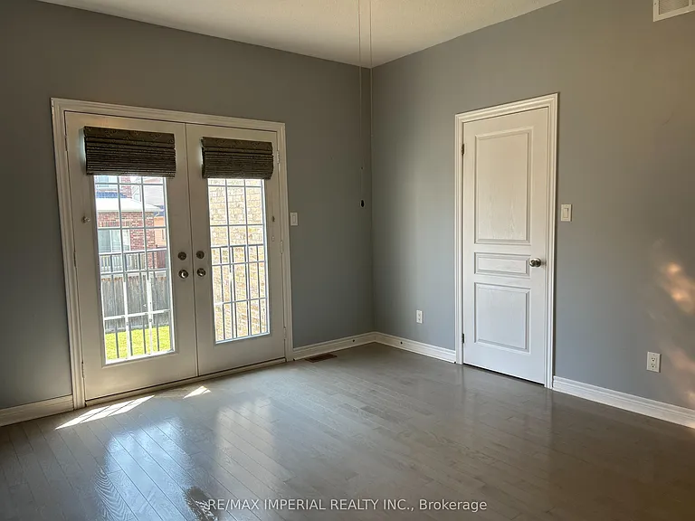 49 John Link Ave — Photo 10