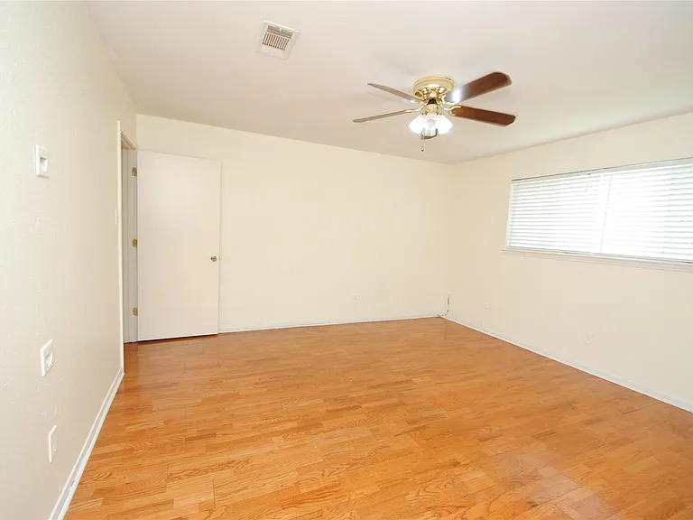11511 Creekhurst Dr — Photo 21