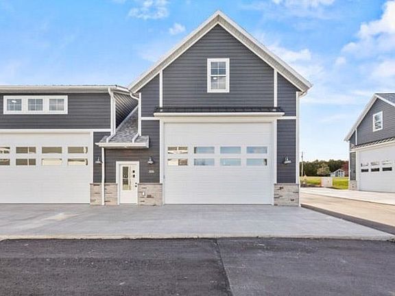 2nd image of 836 S 18TH AVENUE #7