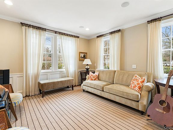 3rd image of 326 Heathcote Road