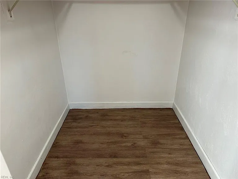 1704 Eagle Hill Dr — Photo 32