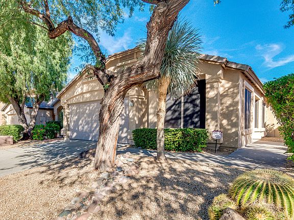 4th image of 4724 E Melinda Ln