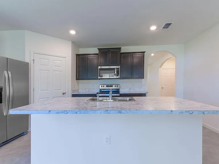 2525 SW Westfield St — Photo 21