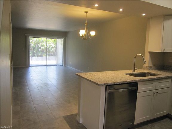 4th image of 1504 SW 47th Ter #104
