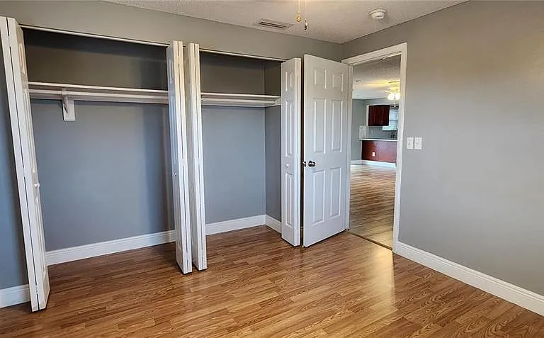 2408 Kimberly Dr — Photo 14