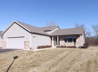 2701 Clines Ford Dr, Belvidere, IL 61008