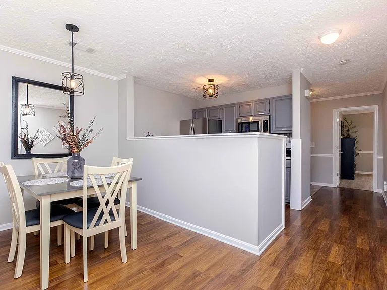 113 Wingate Cir — Photo 17