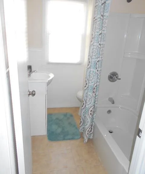 103 Beech St — Photo 13