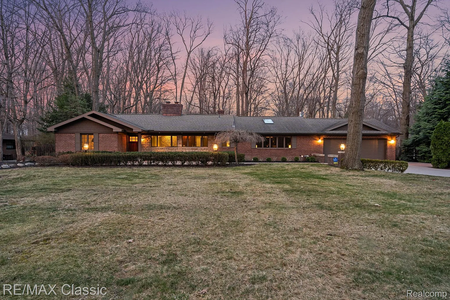16800 Bell Creek Ln photo 1