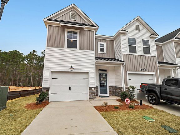 3rd image of 2018 Armada Rd