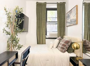 253 Dekalb Ave #1B, Brooklyn, NY 11205