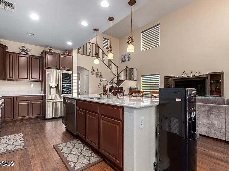 10763 W Cottontail Ln — Photo 6