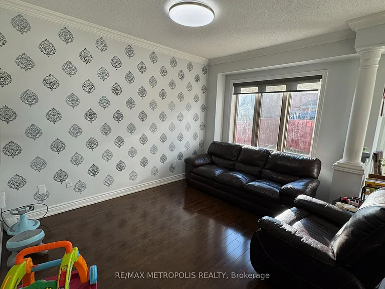 24 Viceroy Cres #MAIN — Photo 23