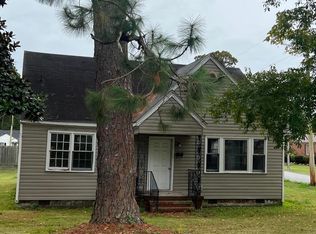 901903 901/903 Tuscarora Ave, Elizabeth City, NC 27909