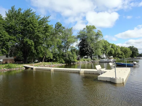 North Shore Apartments