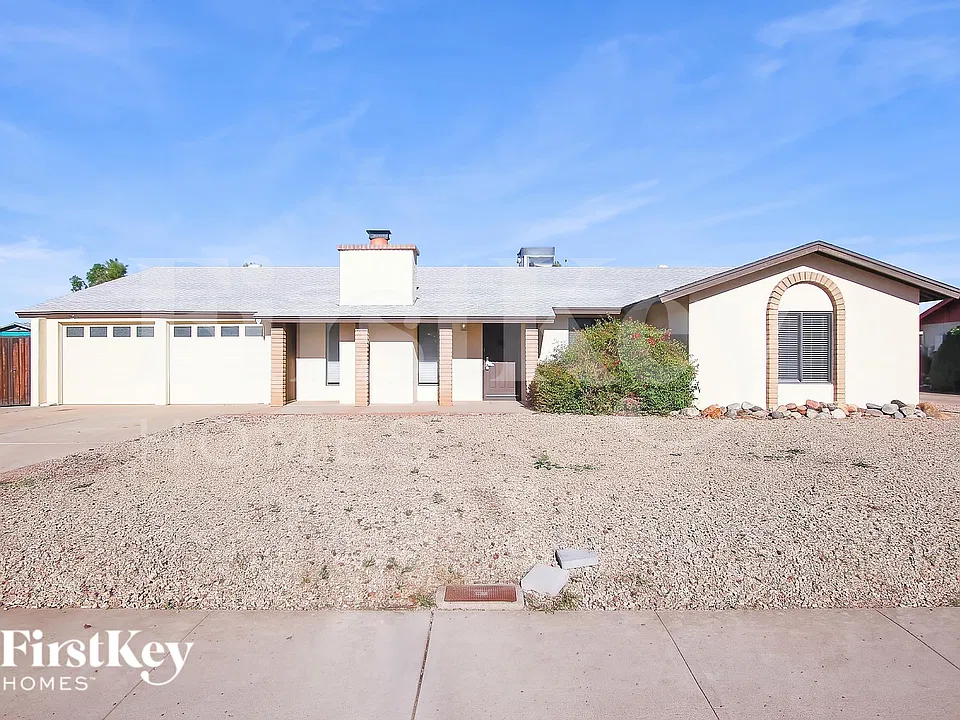 3842 W Cheryl Dr