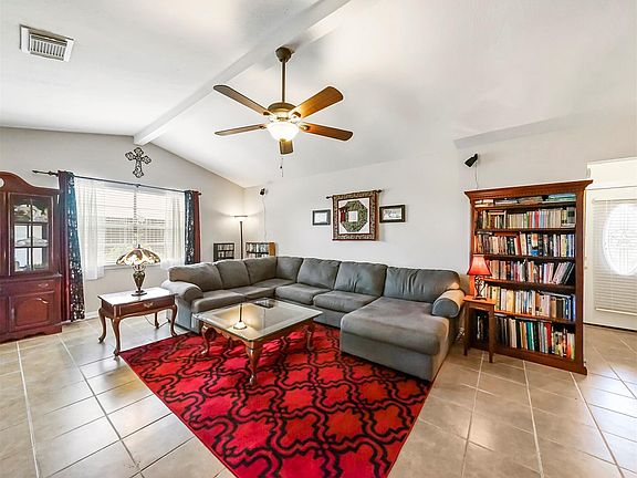 5th image of 21147 Carmel Valley Dr