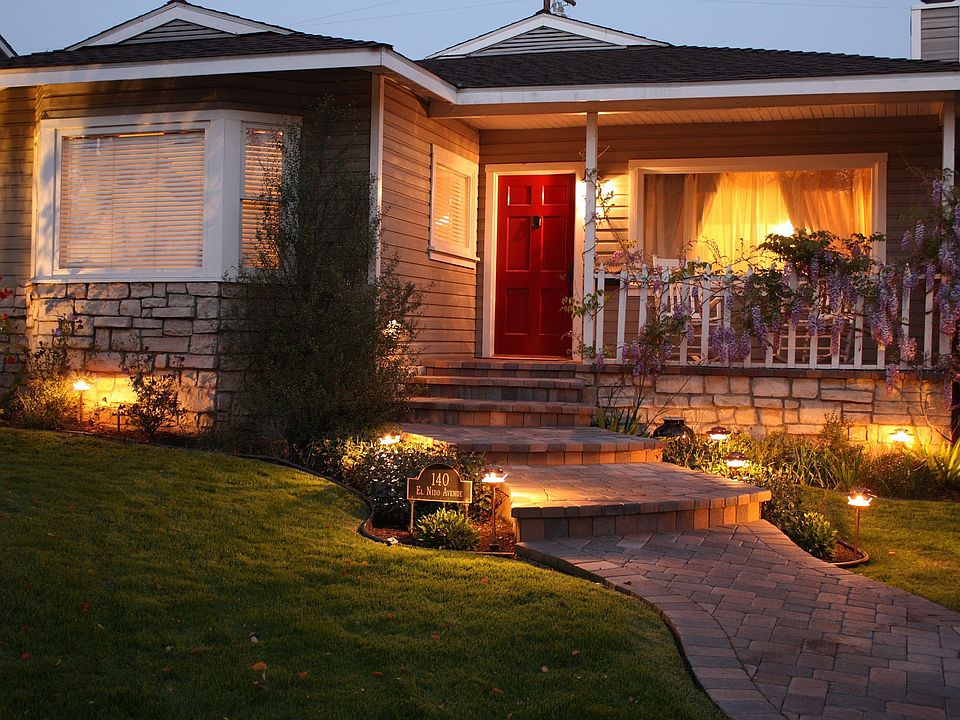 140 El Nido Ave