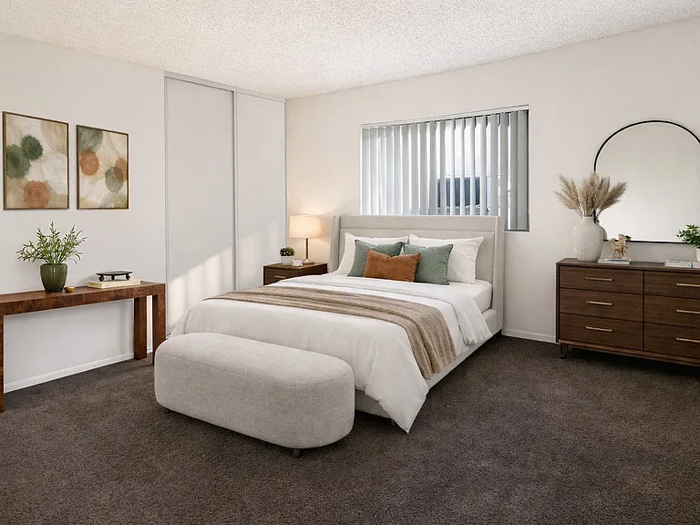 Creekside Villas Apartments — Photo 9