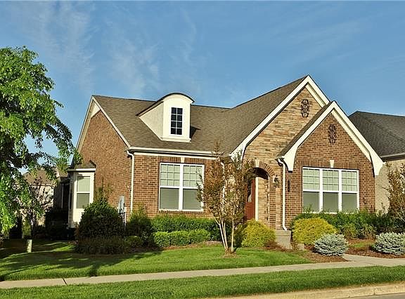 2nd image of 304 Tippecanoe Dr