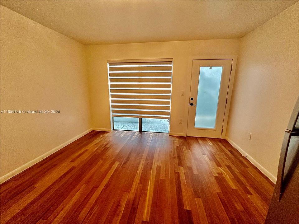 1st image of 1550 Pennsylvania Ave APT 116