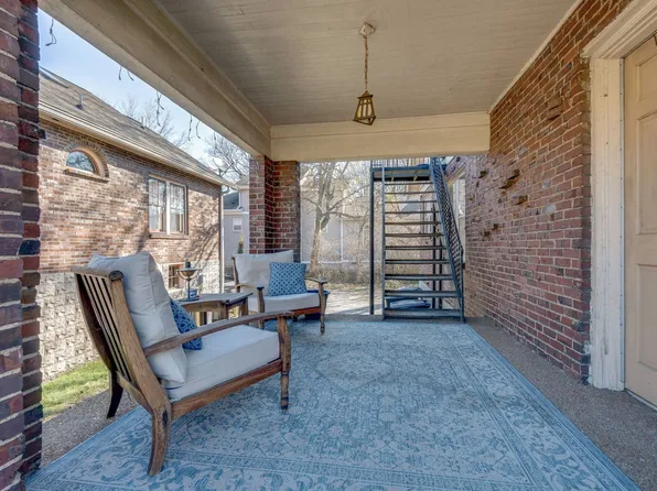2512 Natchez Trce #A, Nashville, TN 37212