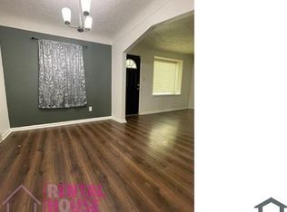 9098 Patton St, Detroit, MI 48228