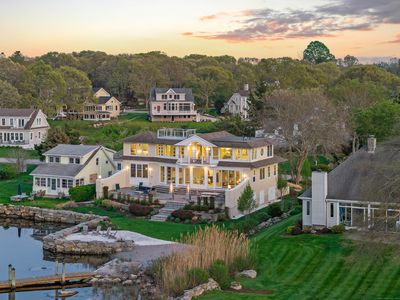 52 Old North Road, Stonington, CT, 06355