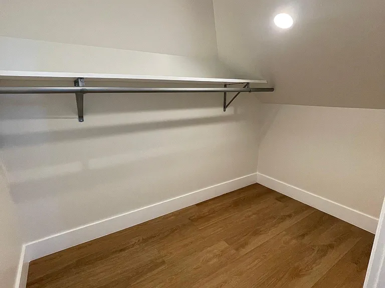 2325 McKinley Ave — Photo 21