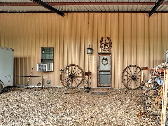 5th image of 1024 County Road 4025