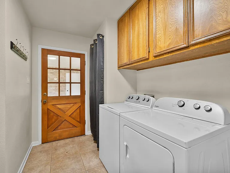 17406 Bobcat Trl — Photo 9