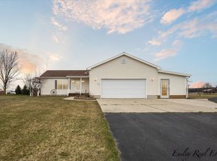 4771 Meadow View Dr, Fenwick, MI 48834