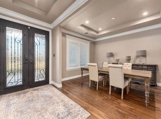 14214 Meadowlands Dr, Mont Belvieu, TX 77523