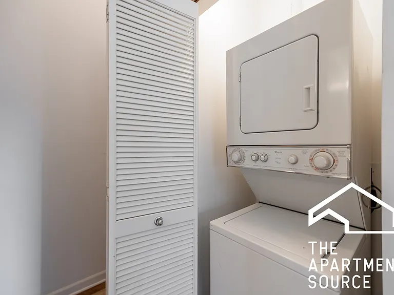 2700 W North Ave #204 — Photo 17