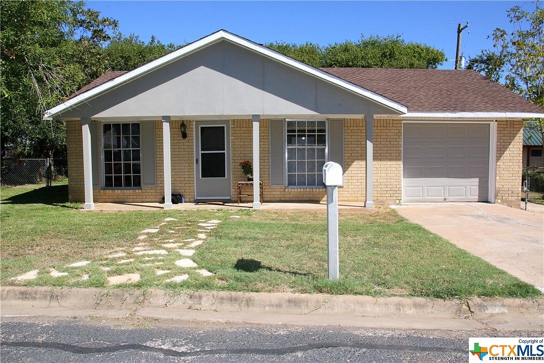 103 E Ila St, Elgin, TX 78621 Zillow