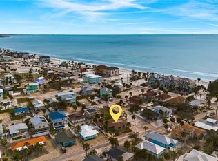 136 Madison CT, FORT MYERS BEACH, FL 33931